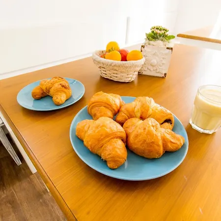 Hildegarden Hostel *