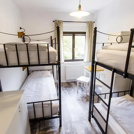 Hildegarden Hostel *