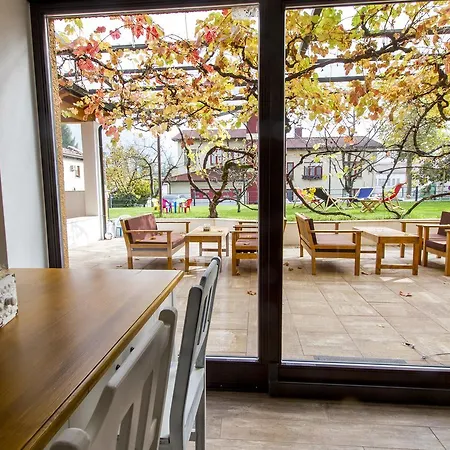 Hildegarden Hostel *