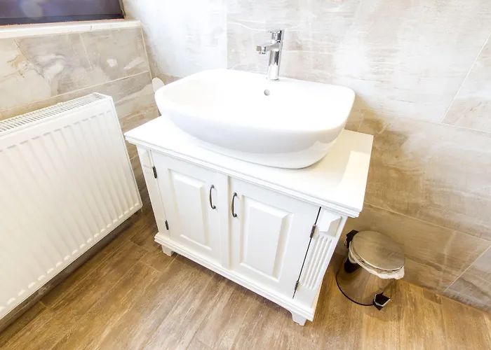 Hildegarden * 托尔明