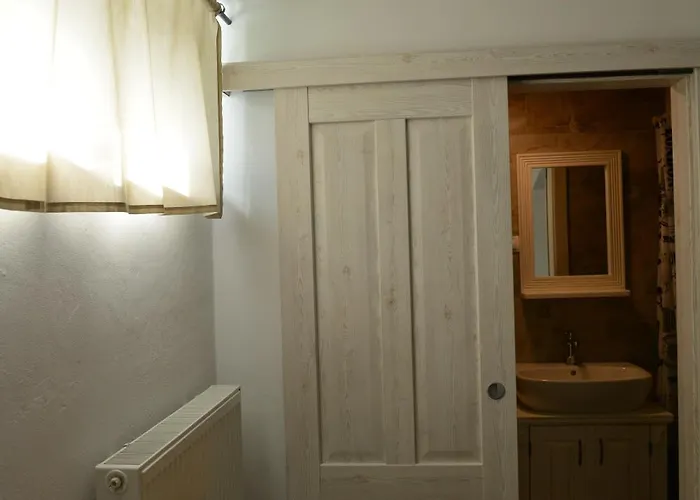 Hildegarden 旅馆 *