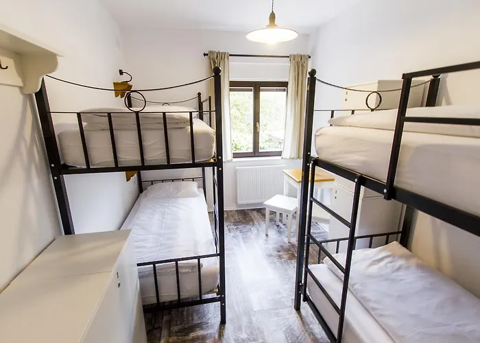 Hildegarden 旅馆 *